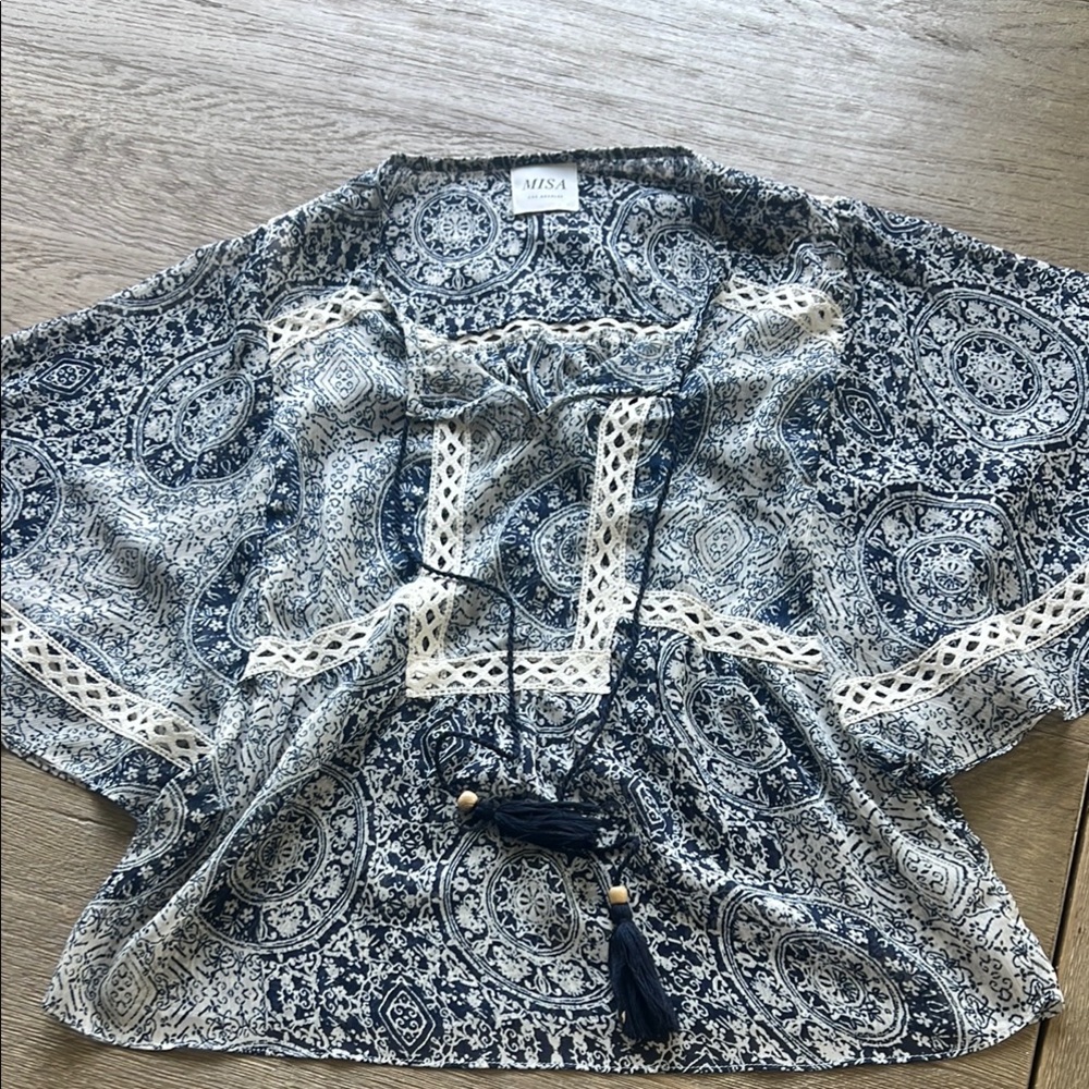 NEW Misa Los Angeles Blue Patterned Top size Small